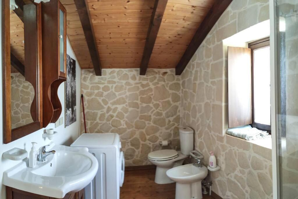 Villa Neli, Palazzolo Acreide, Siracusa, Hot Tub, Wi-Fi & Parking Экстерьер фото