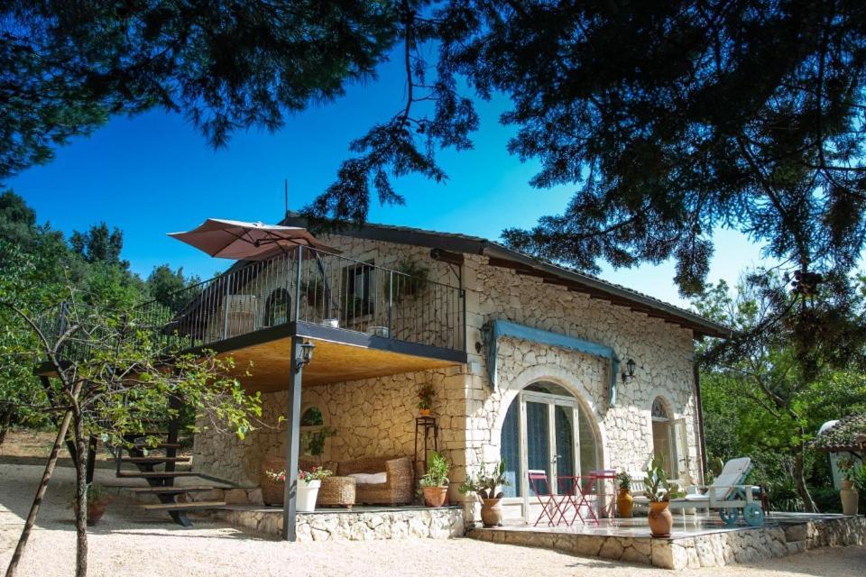Villa Neli, Palazzolo Acreide, Siracusa, Hot Tub, Wi-Fi & Parking Экстерьер фото